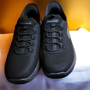 Mens Skechers black sneakers
